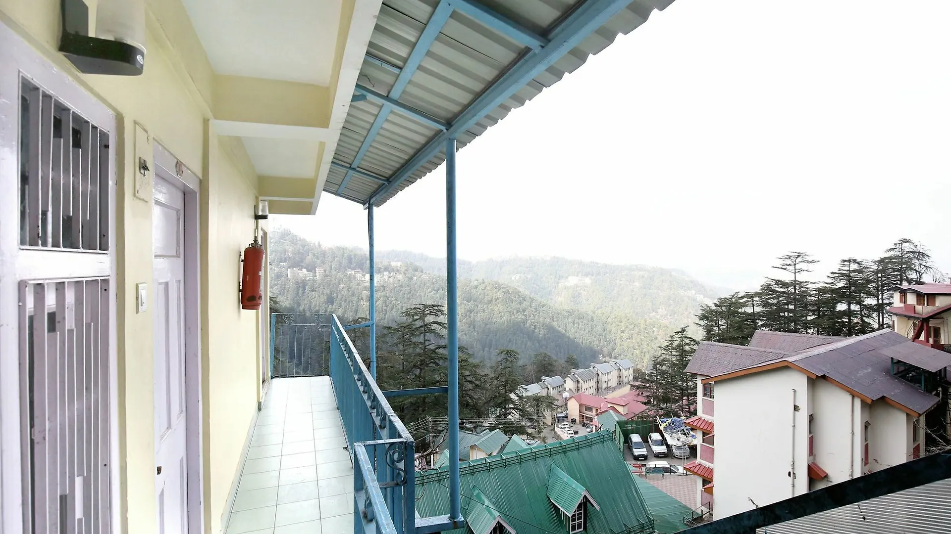 Апартаменты Oyo 12488 Home 2Bhk Meridian House Шимла